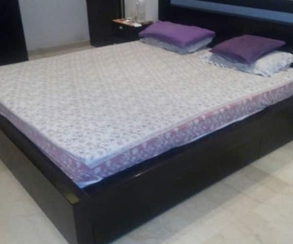 A Well furnished 4 bedroom apartment, New Delhi 4